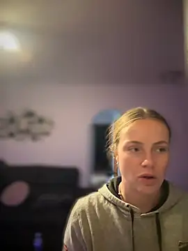 Piinkpandora online show from March 27, 2026, 9:49 pm