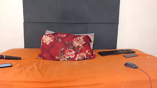 Snapshot of CANDY-X-LOVE-xx chatting on January 30, 2025, 10:08 am CANDY-X-LOVE-xx online show from January 30, 2025, 10:08 am