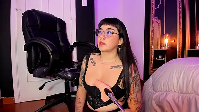 JeyLee online show from March 11, 2025, 11:33 am