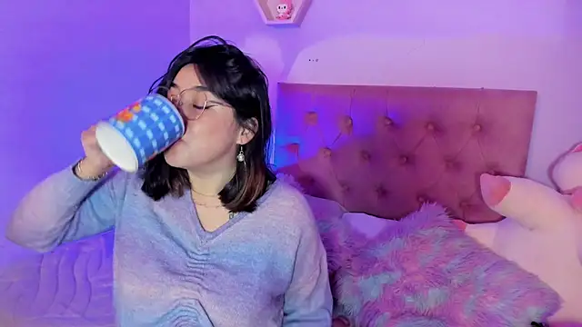 JeyLee online show from September 10, 2025, 12:04 pm