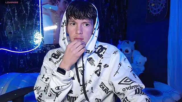 DominicPrince online show from April 16, 2026, 6:47 am