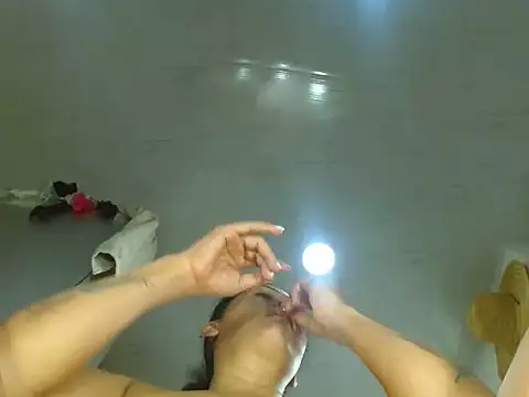 Snapshot of hornymilf_69xxx chatting on April 9, 2026, 5:08 pm hornymilf 69xxx online show from April 9, 2026, 5:08 pm