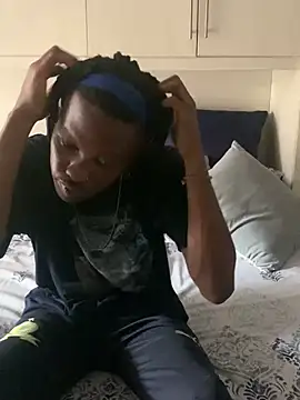 MluTheFixer online show from January 3, 2025, 12:07 pm