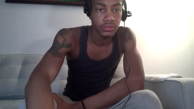 Skinnyblackman online show from October 17, 2025, 10:55 pm