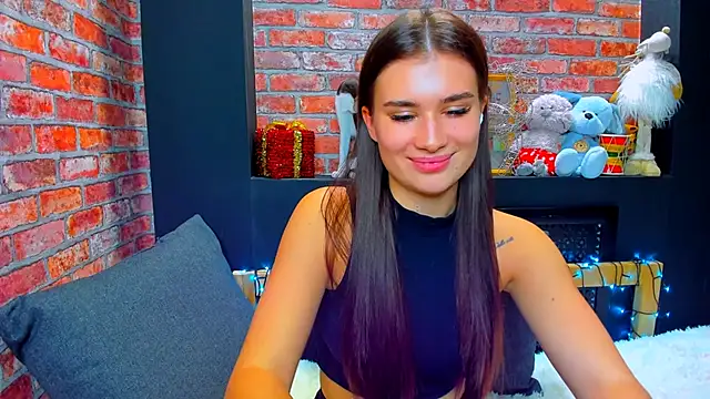 Snapshot of UrJoyy chatting on December 12, 2024, 4:53 pm UrJoyy online show from December 12, 2024, 4:53 pm