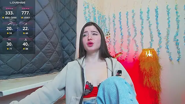 Snapshot of Luxuryalma chatting on March 27, 2026, 8:26 am Luxuryalma online show from March 27, 2026, 8:26 am