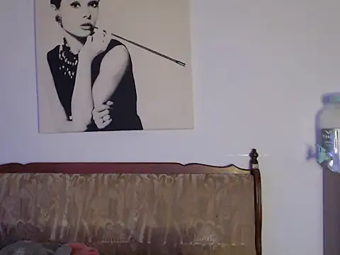 Snapshot of amydamarw chatting on February 7, 2026, 3:36 am amydamarw online show from February 7, 2026, 3:36 am