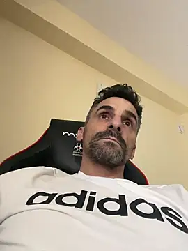 Snapshot of amydamarw chatting on February 6, 2026, 1:29 pm amydamarw online show from February 6, 2026, 1:29 pm