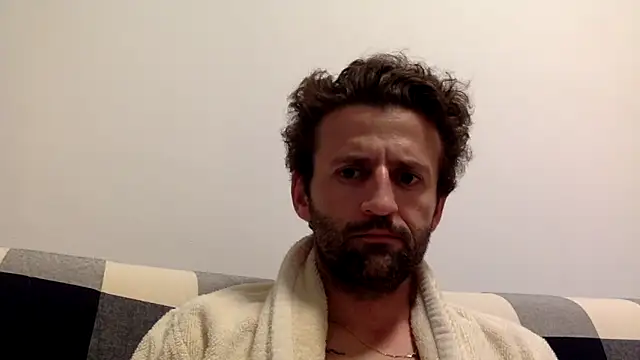 Elwallerox online show from April 28, 2026, 7:07 pm