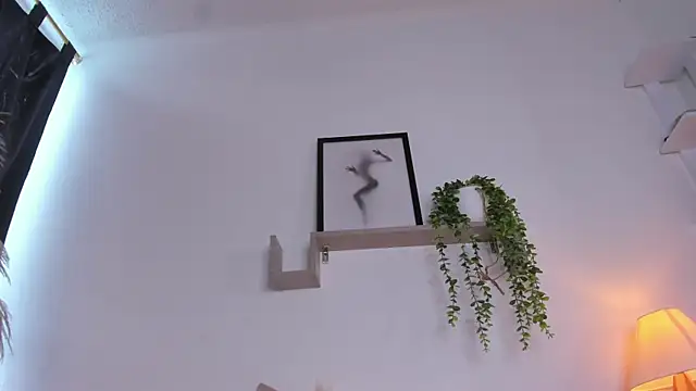 Snapshot of Abigail_29 chatting on January 5, 2026, 5:27 pm Abigail 29 online show from January 5, 2026, 5:27 pm