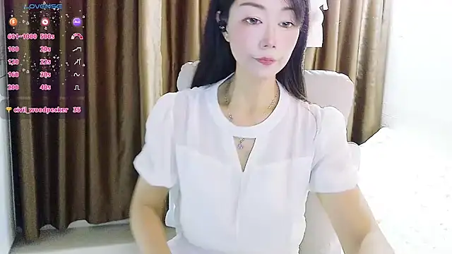 Snapshot of CindyHK chatting on May 15, 2026, 4:54 am CindyHK online show from May 15, 2026, 4:54 am