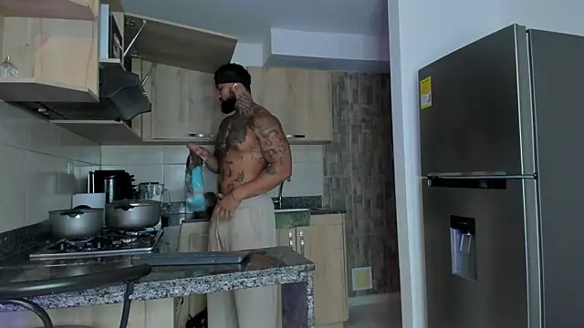 zaiin diesel online show from March 6, 2025, 6:05 pm