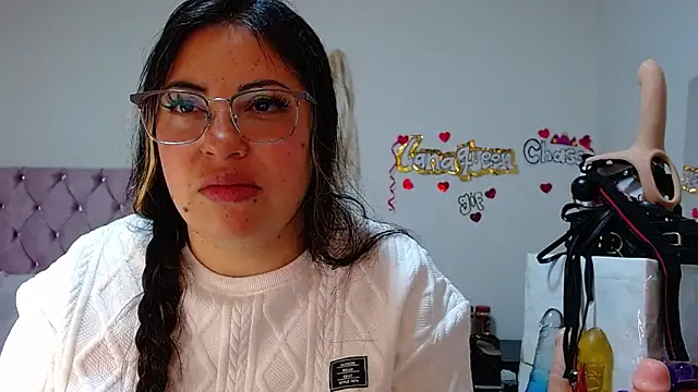 lanaqueen699 online show from September 30, 2025, 12:44 pm