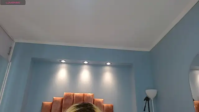 Snapshot of april_bunnyy chatting on March 14, 2026, 12:22 pm april bunnyy online show from March 14, 2026, 12:22 pm