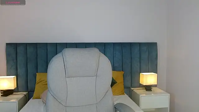 Snapshot of april_bunnyy chatting on March 13, 2025, 5:39 pm april bunnyy online show from March 13, 2025, 5:39 pm