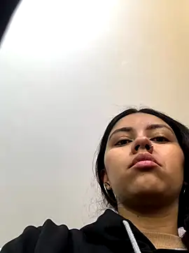 Larabrooks online show from December 14, 2025, 12:00 pm