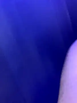 Larabrooks online show from September 23, 2025, 5:42 pm