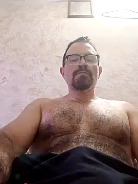 Snapshot of SbasTone_Muscle chatting on May 1, 2026, 2:11 pm SbasTone Muscle online show from May 1, 2026, 2:11 pm