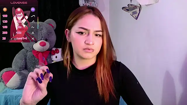 lucycherry   online show from November 15, 2025, 6:50 am