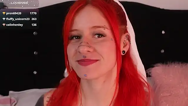 Snapshot of Daarlene chatting on February 11, 2025, 1:41 am Daarlene online show from February 11, 2025, 1:41 am