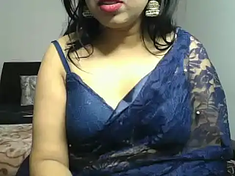Snapshot of BIG_HEARTED chatting on March 8, 2025, 8:25 pm BIG HEARTED online show from March 8, 2025, 8:25 pm