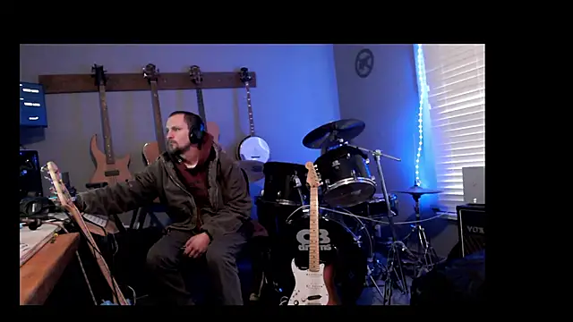 Snapshot of itsjameswebbscope chatting on February 17, 2026, 7:11 pm itsjameswebbscope online show from February 17, 2026, 7:11 pm