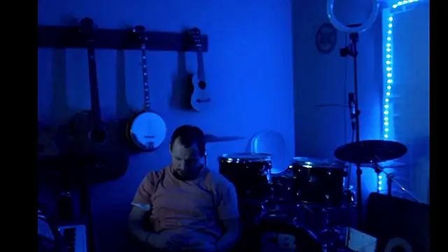 Snapshot of itsjameswebbscope chatting on March 1, 2026, 11:43 am itsjameswebbscope online show from March 1, 2026, 11:43 am