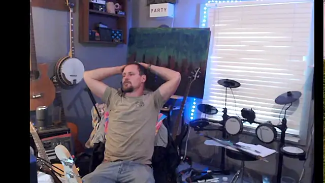 itsjameswebbscope online show from April 14, 2026, 2:33 pm