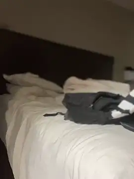 PrettyGal Tingz online show from February 7, 2025, 1:43 pm