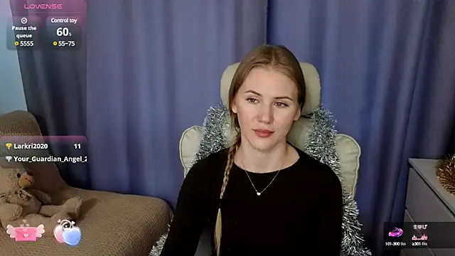 Snapshot of IsabelAllen chatting on December 27, 2024, 12:12 pm IsabelAllen online show from December 27, 2024, 12:12 pm