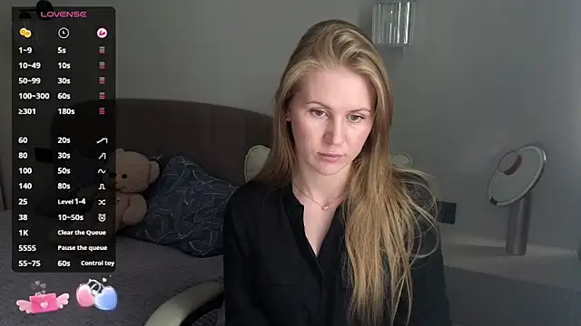IsabelAllen online show from June 10, 2026, 1:23 pm