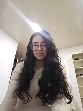 Snapshot of EvoletFMK chatting on March 19, 2026, 1:27 am EvoletFMK online show from March 19, 2026, 1:27 am