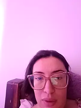 Snapshot of EvoletFMK chatting on March 9, 2026, 1:58 pm EvoletFMK online show from March 9, 2026, 1:58 pm