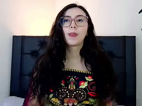 EvoletFMK online show from February 27, 2026, 5:24 pm