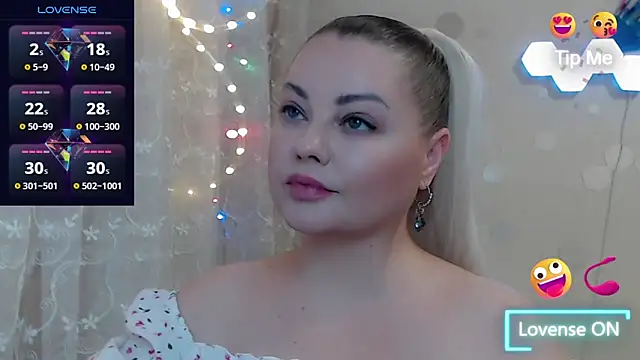 JewellKiss7 online show from June 9, 2026, 5:47 pm