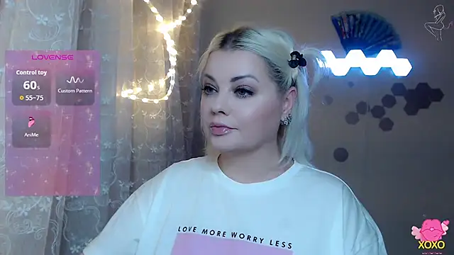 JewellKiss7 online show from December 1, 2025, 4:19 pm