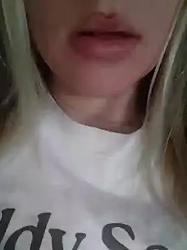 Snapshot of Linda_999 chatting on March 19, 2026, 2:50 pm Linda 999 online show from March 19, 2026, 2:50 pm