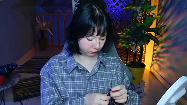 NancyMartinez online show from December 2, 2025, 5:09 am