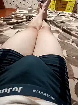 red red00 online show from February 6, 2025, 5:51 pm