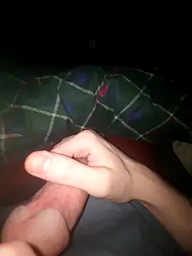 SoloExploder101 online show from April 5, 2026, 12:28 am