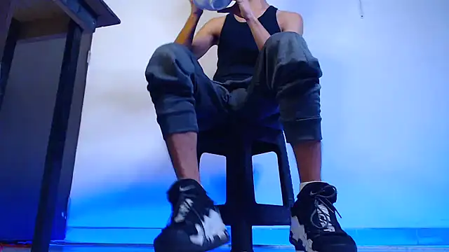 mastersmits online show from November 28, 2025, 7:03 pm