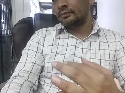 Snapshot of NiceBoy9099 chatting on April 16, 2026, 10:27 am NiceBoy9099 online show from April 16, 2026, 10:27 am