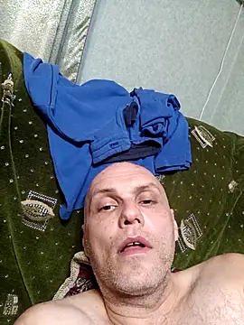 Pineapple04 online show from October 20, 2025, 6:08 pm