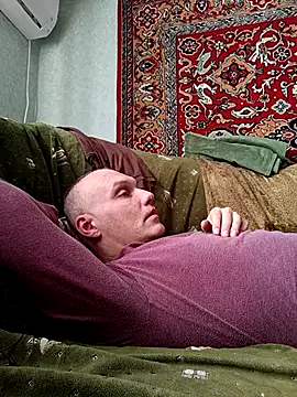 Pineapple04 online show from January 19, 2026, 9:13 am