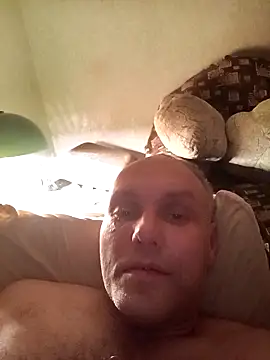 Pineapple04 online show from March 31, 2026, 9:50 pm