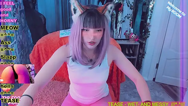 Toxic Ellies online show from March 17, 2025, 10:49 am