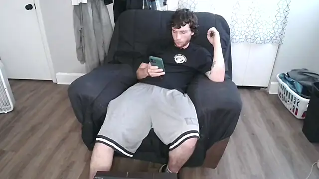 Snapshot of Boogieflex1 chatting on September 26, 2025, 9:21 pm Boogieflex1 online show from September 26, 2025, 9:21 pm