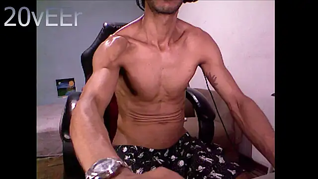 20vEEr online show from November 16, 2025, 9:19 pm