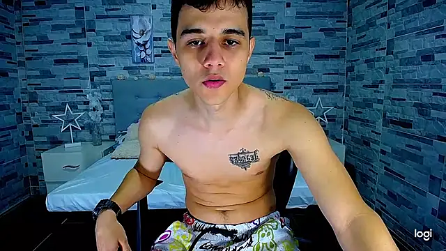 Snapshot of ADAM_HOT chatting on September 11, 2025, 8:53 pm ADAM HOT online show from September 11, 2025, 8:53 pm