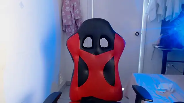 Maximesex online show from October 28, 2025, 1:32 pm